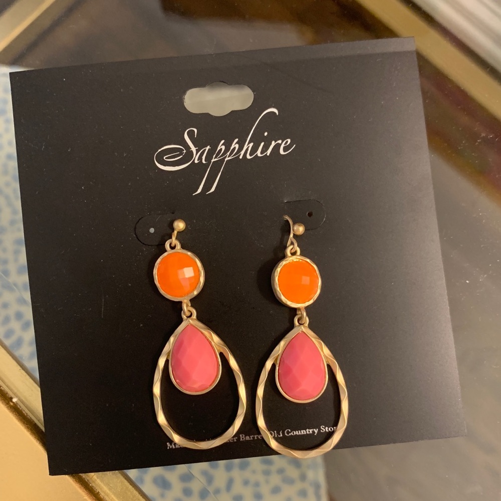 Dangle earrings